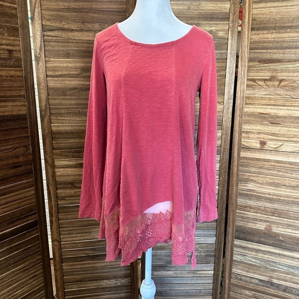 Soft Surroundings Linley Tunic with Lace Hem